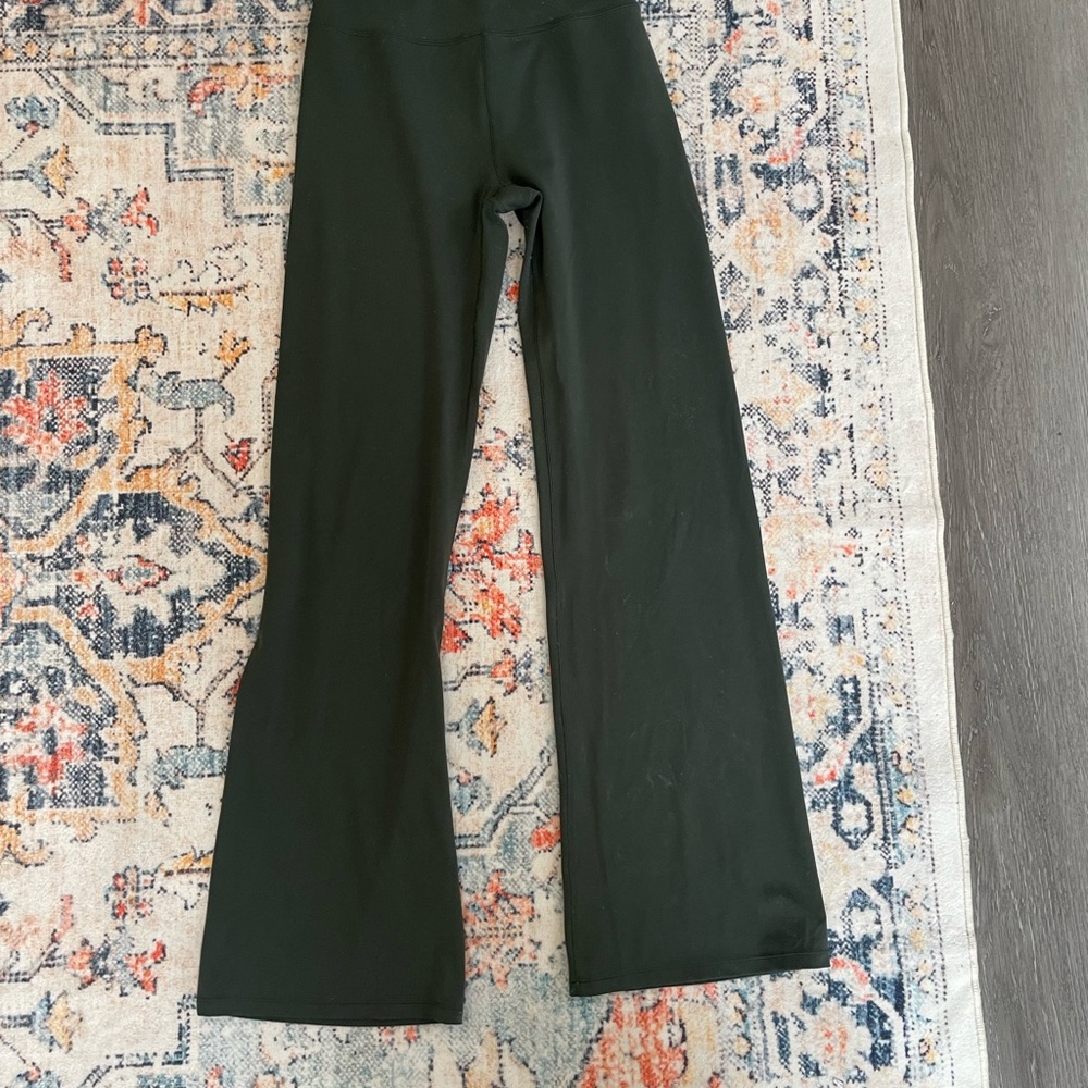 Vuori Green Leggings
